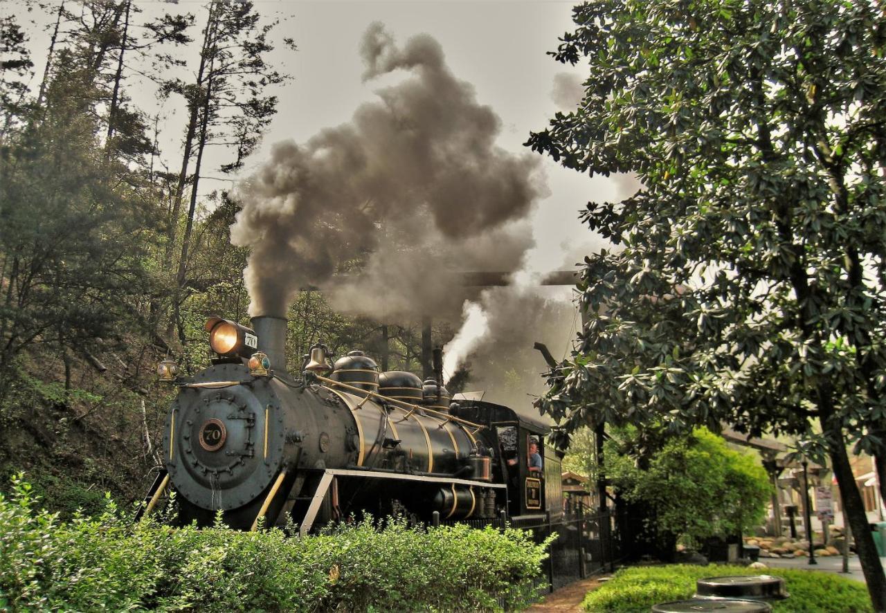 Breathtaking View, Hot Tub, 1089 Of Free Attraction Tickets For Each Paid Day, Dollywood And More! سيفيرفيل المظهر الخارجي الصورة